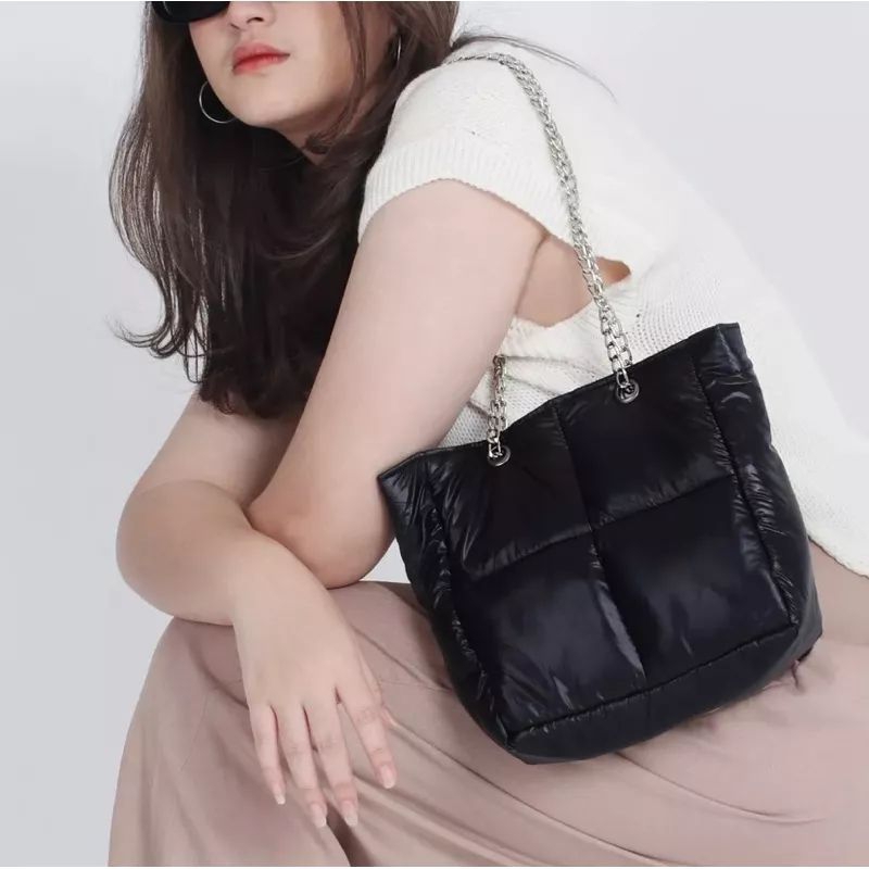 Tote Bag Lollyta Puffy  Pakai Resleting Tali Rantai Tas Wanita Lucu