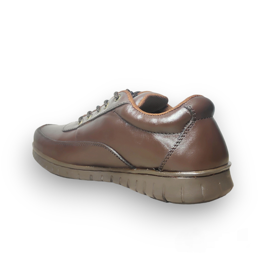 GREAT FOOTWEAR Sepatu Sneakers Pria Kulit Asli Sepatu Sepatu Kerja Pria Kasual Formal Anti Licin Kozy Brown