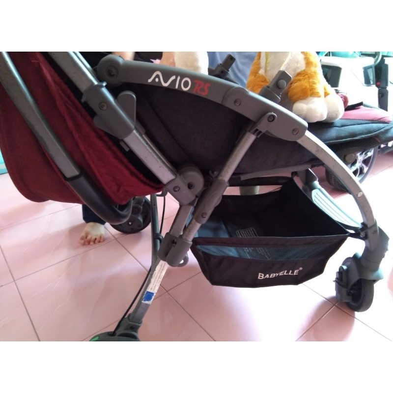 Stroller Baby Elle Avio RS warna merah