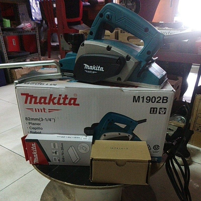 Pasah/Planer Makita M1902B