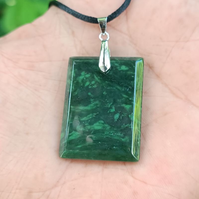 liontin giok aceh/nephrite jade