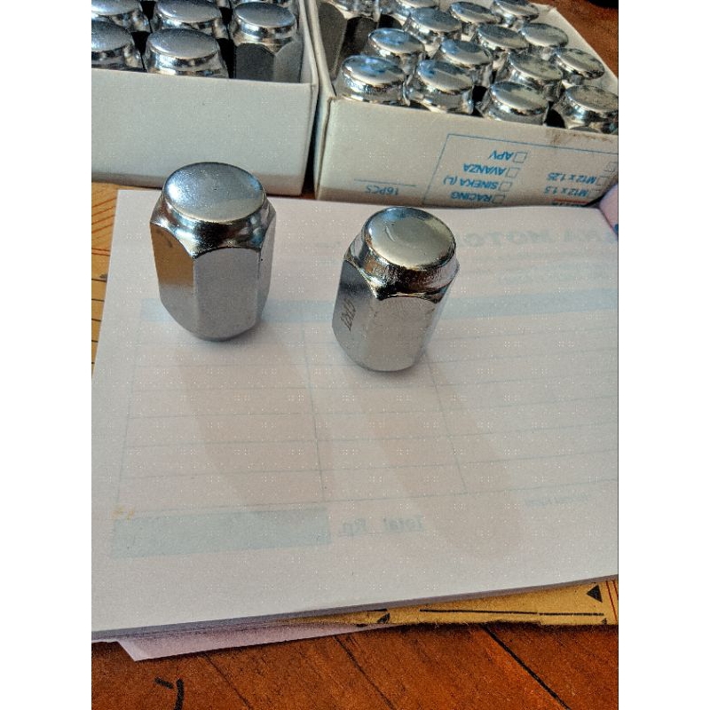 MUR BAUT RODA RACING MOBIL 12×1.5 & 12× 1.25 KUNCI 19&21 panjang 3.5cm (Bijian)