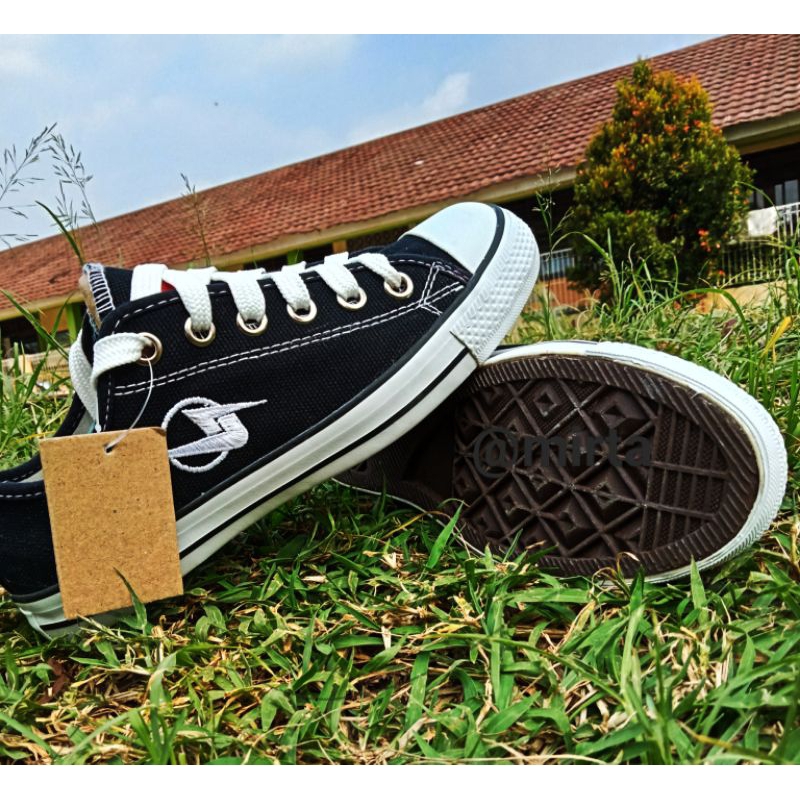 sepatu Sneaker dallas campus pria dan wanita