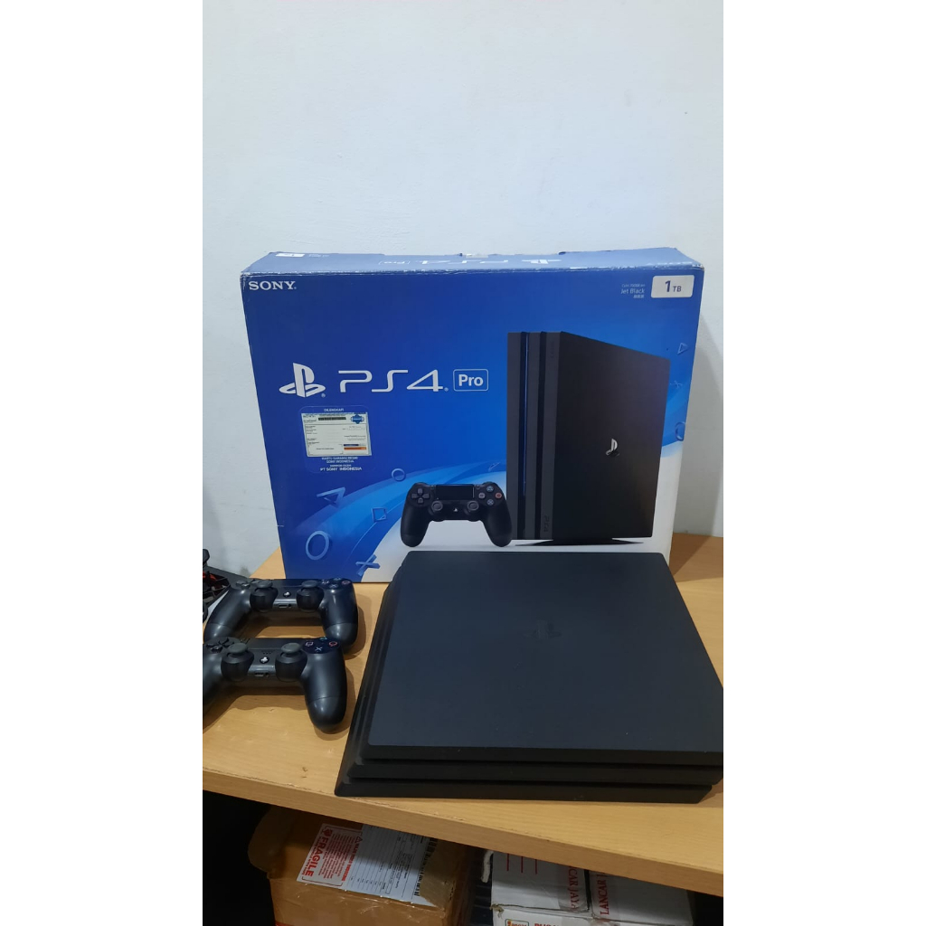 PS4 PRO 1TB CUH-7006B Original Firmware