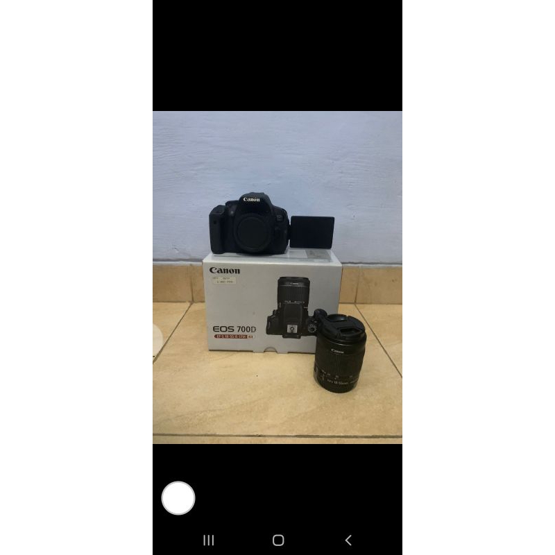 Canon 700D