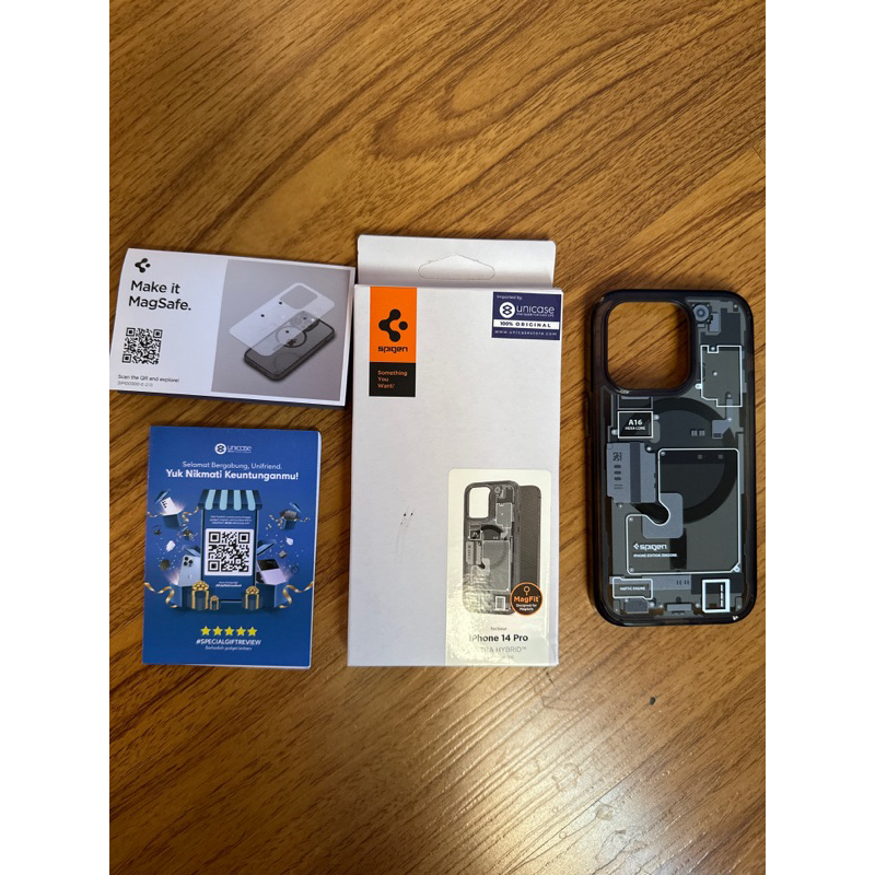 Case Iphone 14pro Spigen  Ultra Hybrid Magsafe