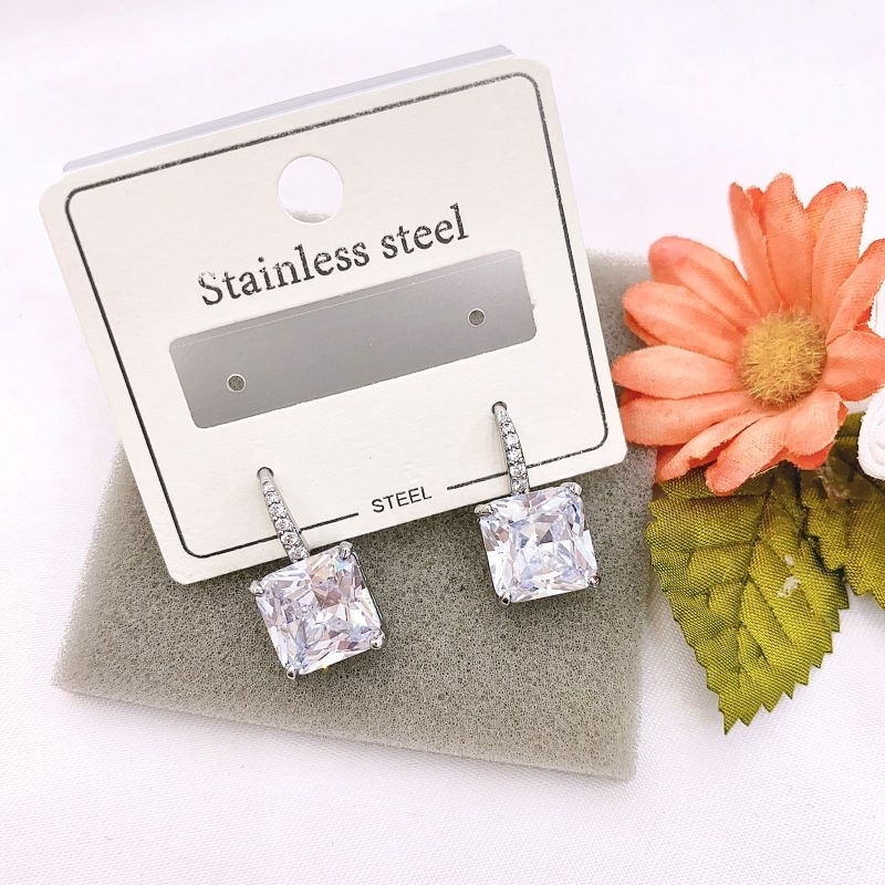 Anting Titanium Asli Premium Quality Anti karat anti alergi Stainless steel anti karat anti alergi Anting Premium Quality At783