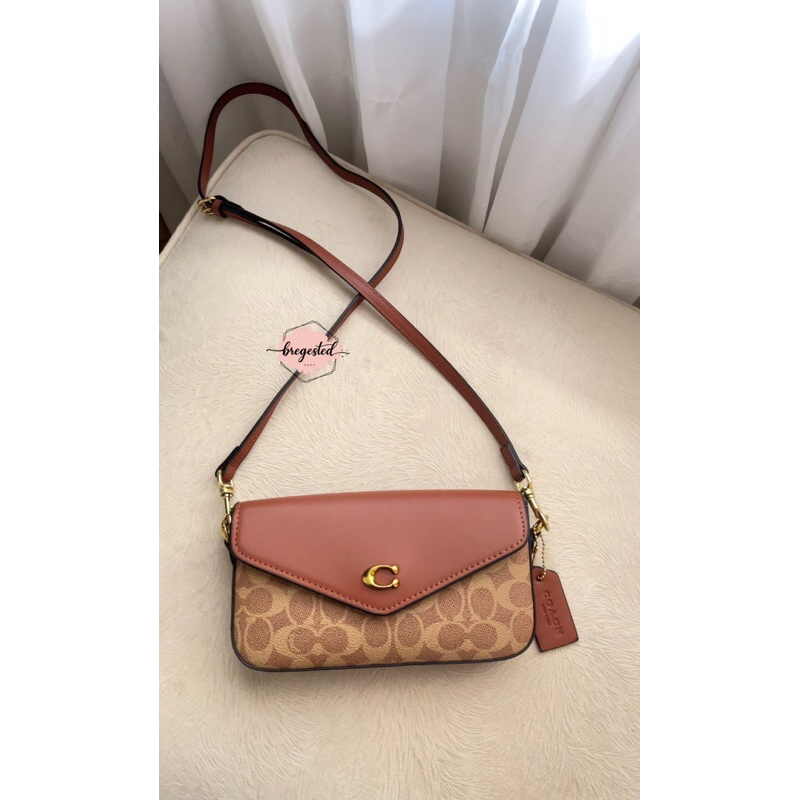Cox envelope clutch
