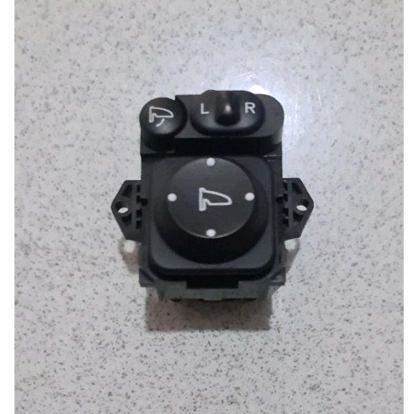 Tombol Switch Saklar Mirror Retract Spion Honda