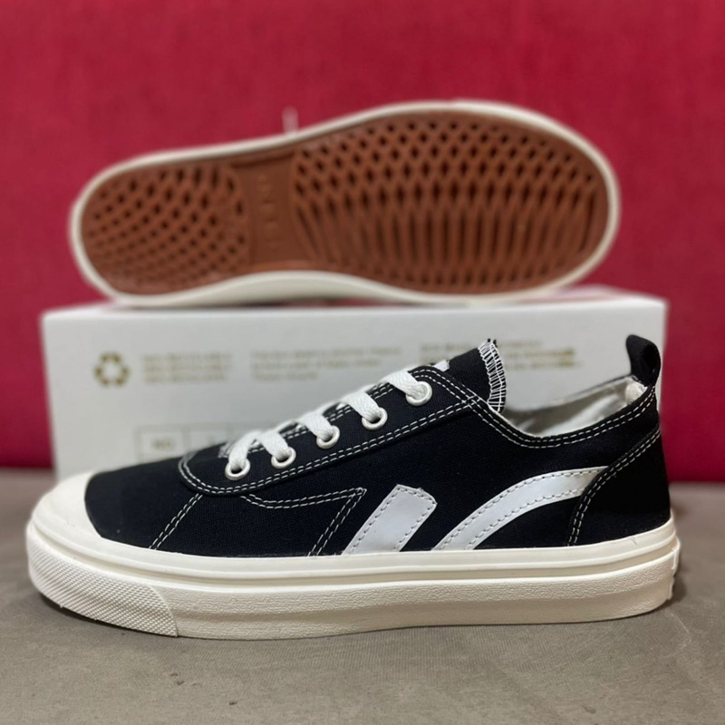 sepatu terbaru sneakers dewasa NBQ struglle