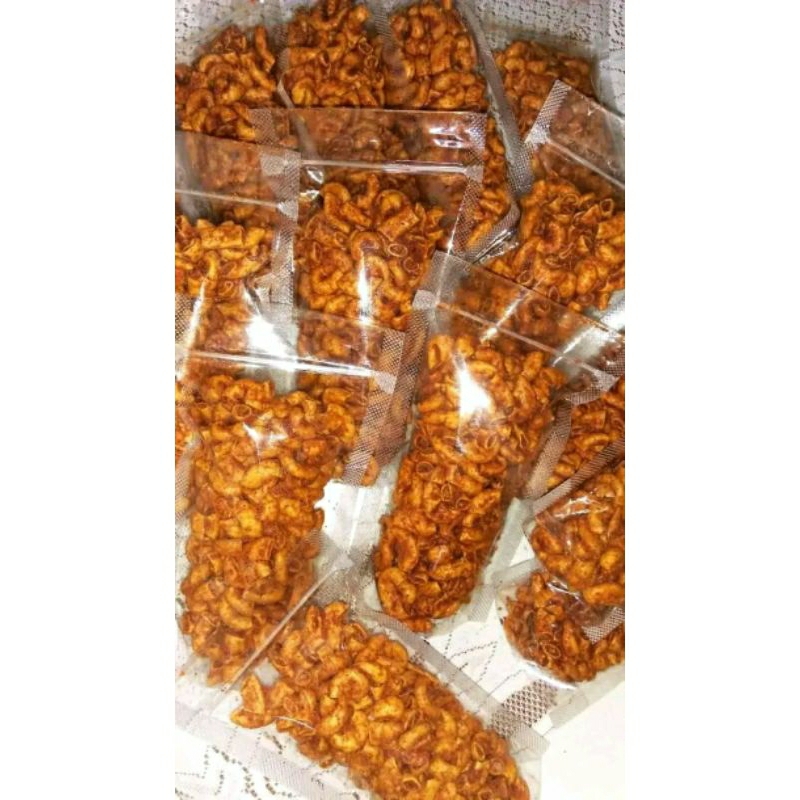 

basreng pedas daun jeruk kemasn 100gr beli 10pcs bonus 1 pcs