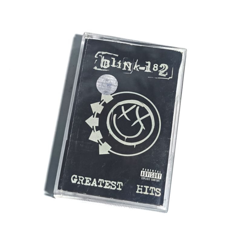 kaset blink 182 greatest hits