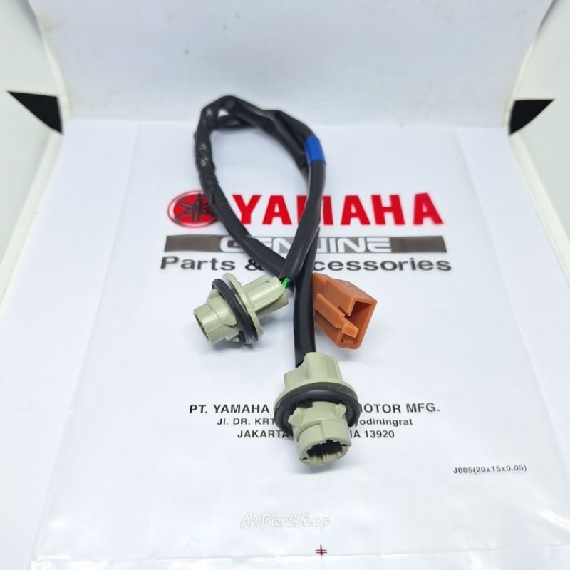 soket fitting lampu sein  sen belakang all new nmax 155