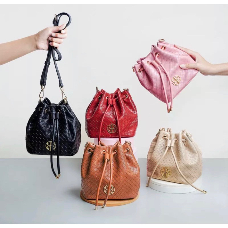 Emma bucket bag indah nada puspita