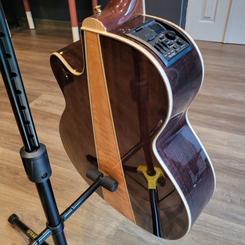 Takamine gn93ce guitar natural original