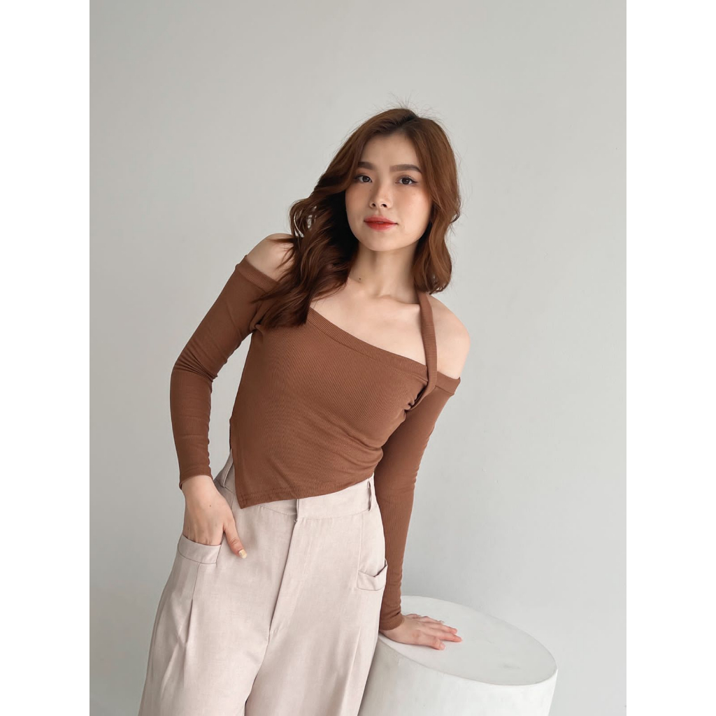 FLORYN HALTER NECK TWO WAYS CROP / Baju Wanita Knit Korean / 002 FLORYN NKD