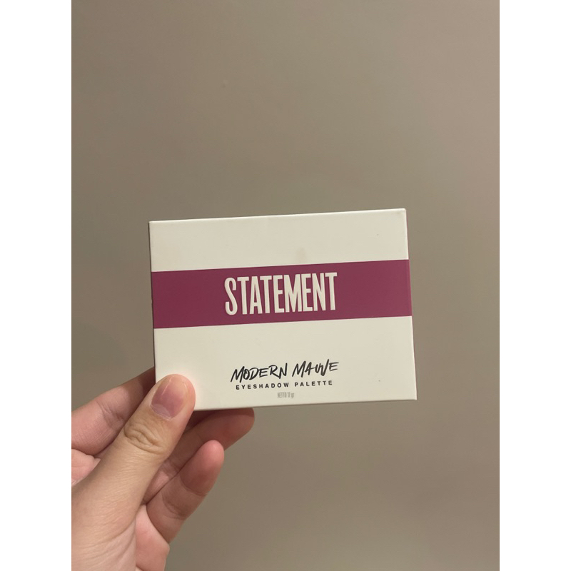 statement beauty eyeshadow palette