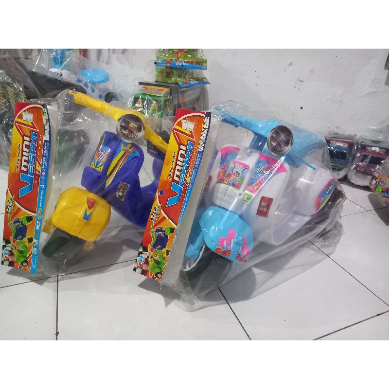 MAINAN ANAK VESPA MINI