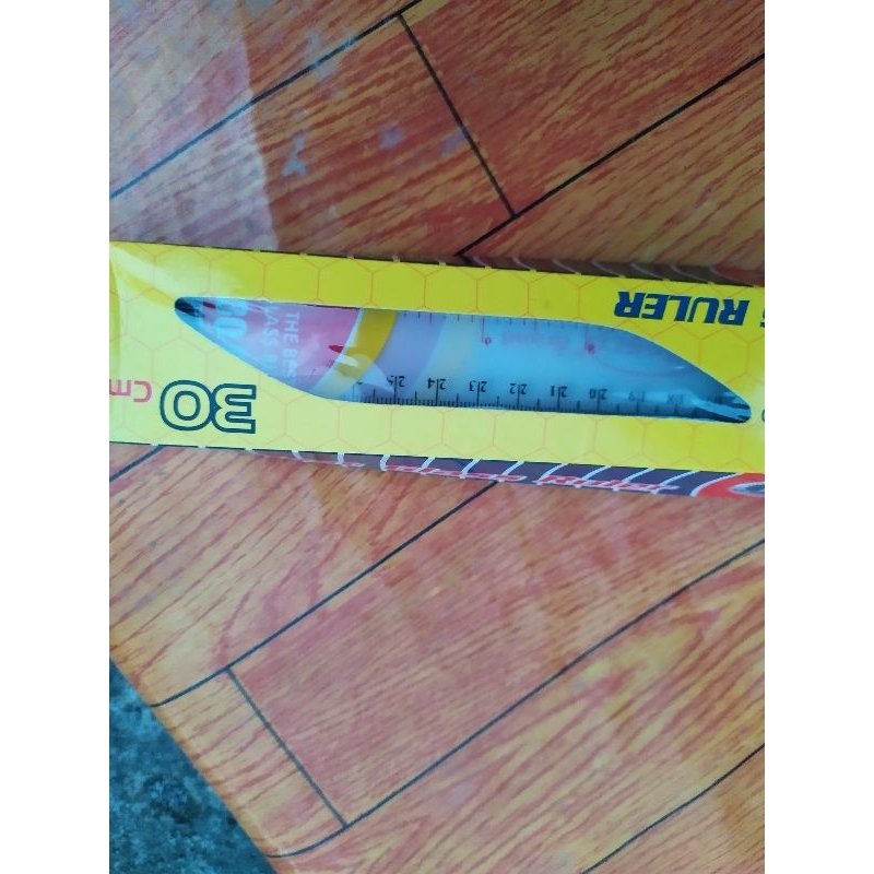 

PENGGARIS MERK BESCO 30CM