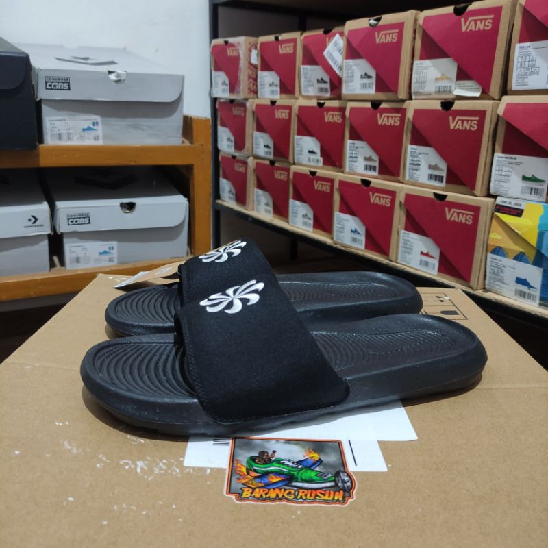 Sandal Nike Slide Victori One Next Nature Black Original Resmi Store