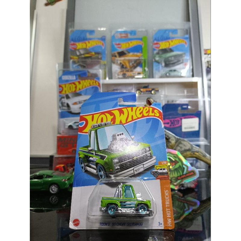 hotwheels tooned 83 chevy Silverado