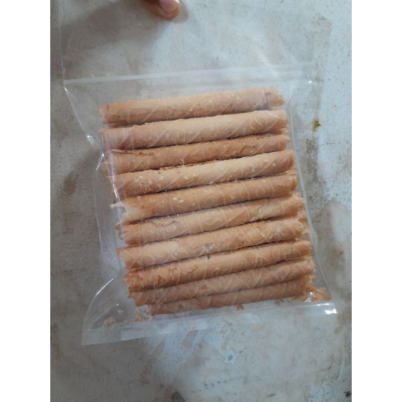 

KUE SEMPRONG LEGENDARIS WIJEN