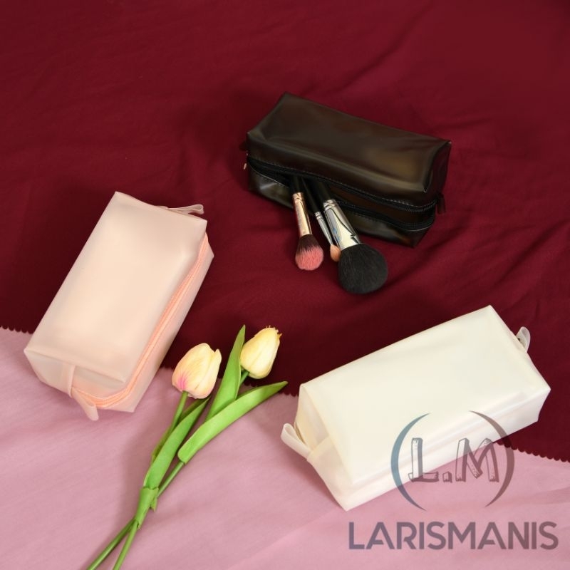 Pouch Kosmetik Mika Doff Tempat Peralatan Makeup Dan Perlengkapan Mandi Toiletries Bag