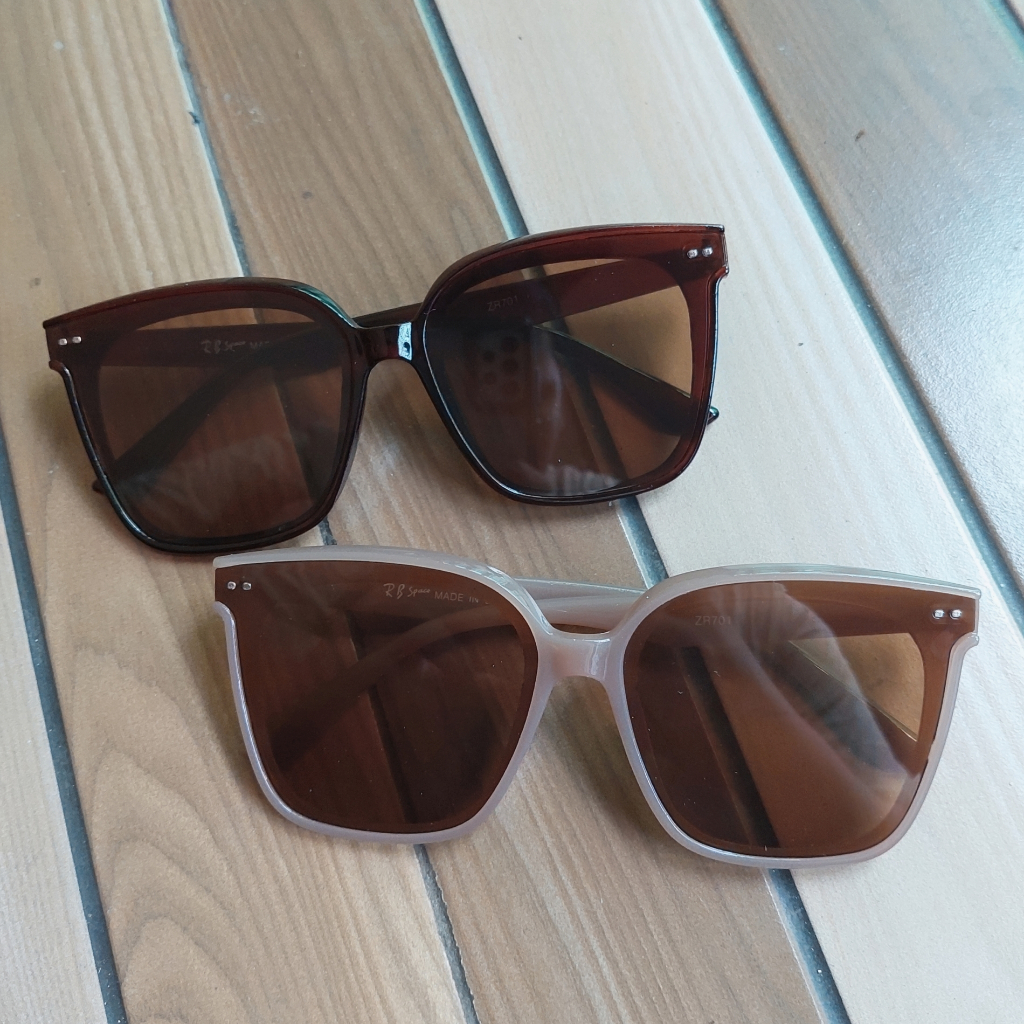 NEW VIRAL KACAMATA GAYA TRENDY JAMAN SEKARANG PRIA WANITA FREE BOX DAN LAP CEWEK COWOK UNISEX SUNGLASS KEREN - SPRING STYLE