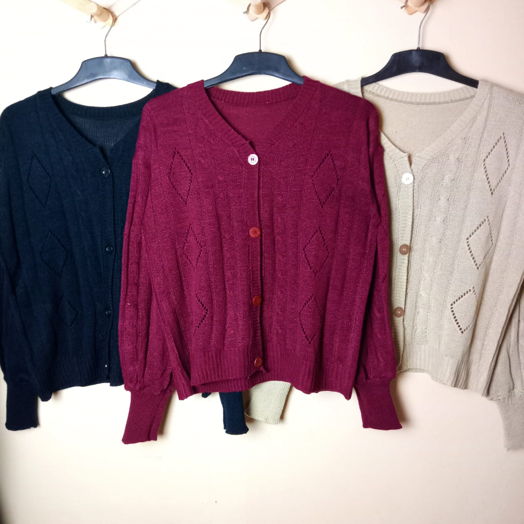 CABLE CARDY | cardigan rajut cable kepang | Olivia cardy crop | Cardigan rajut wanita | Atasan wanit