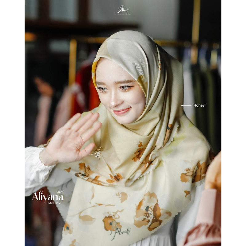 TERLARIS ALIYANA SCRAF BY HIJAB ARRAFI INARA RUSLI