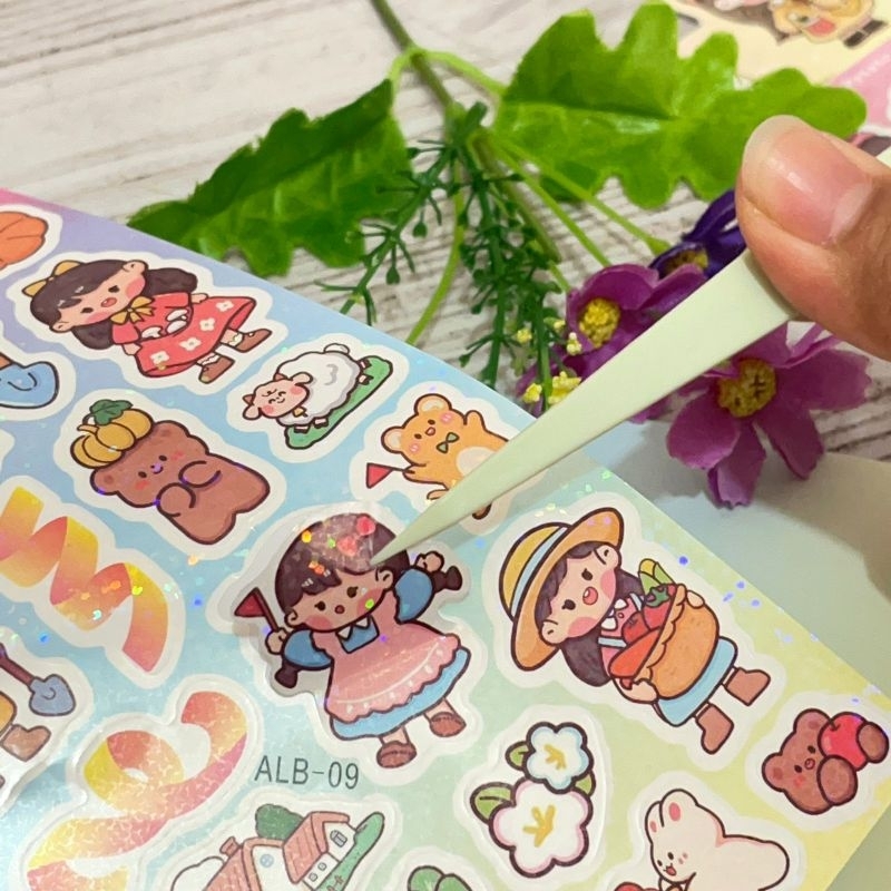 

Stiker Metalik Momo Rainbow Anti Air Stiker Viral 1 Lembar Cute Karakter Cewe COD