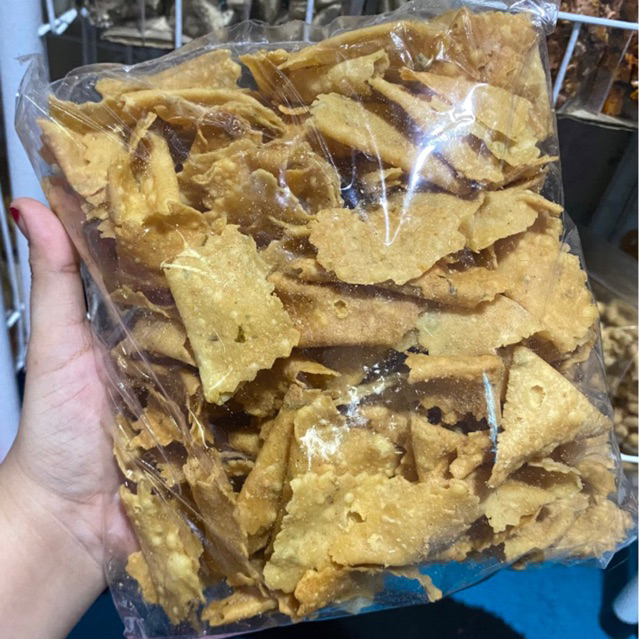 

KUEH BAWANG 1/4kg