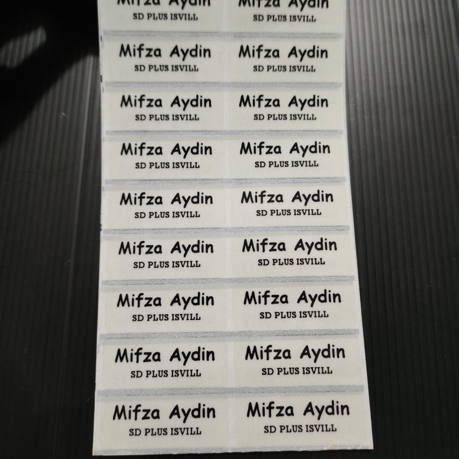 

Label Nama Waterproof - Transparan
