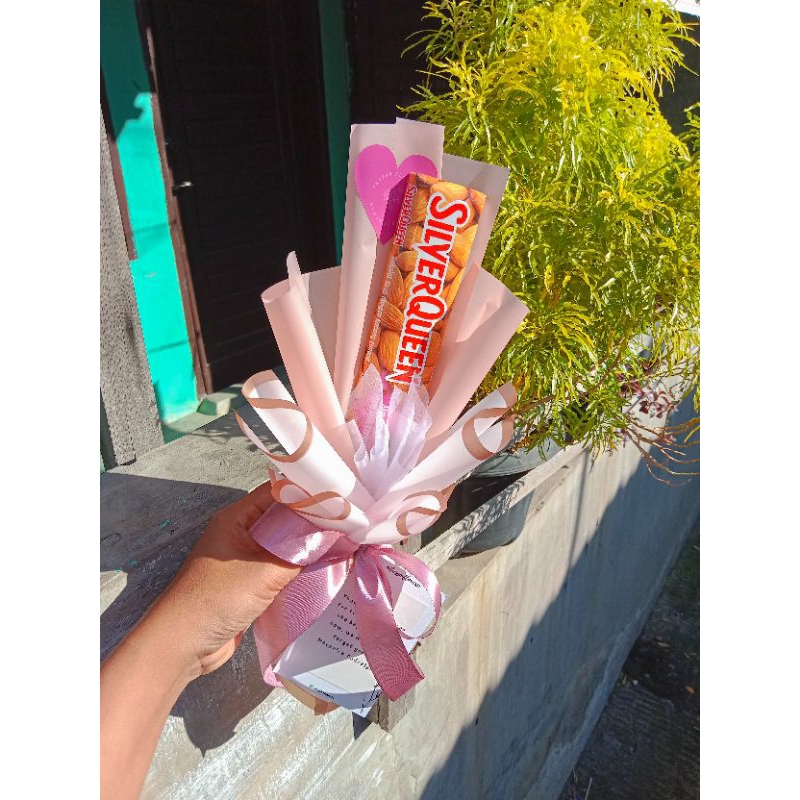 

BUKET VALENTINE MEDAN | BUKET COKLAT SILVERQUEEN SINGLE