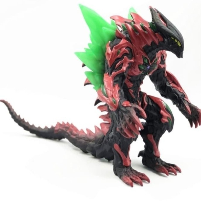 Action Figure Ultraman Zero Kaiju Monster Belial Galaxy Beria Mainan