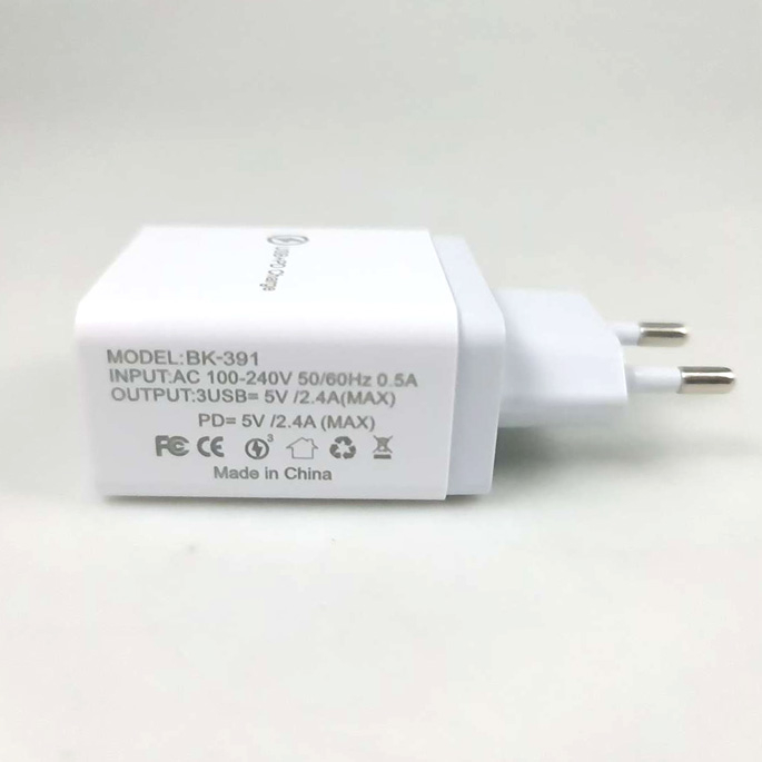 Charger USB Quick Charge QC3.0 3 USB + 1 USB Type C 2.4A - BK-391 - White