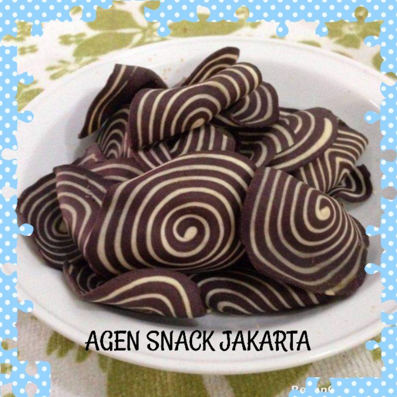 

KUPING GAJAH BESAR 220GR - SNACK CEMILAN ARISAN -AGEN SNACK