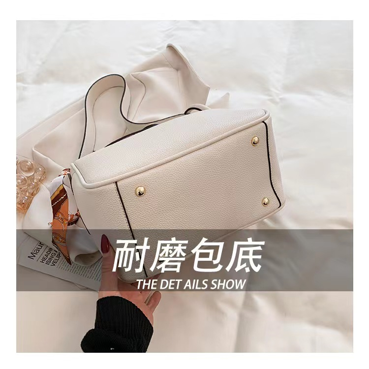 BJ15614 - BLACK/BROWN/KHAKI/WHITE - TAS SLEMPANG WANITA FASHION IMPORT MODIS ELEGAN TERMURAH TERLARIS TERBARU BAGSTORE JAKARTA TAS BATAM EL5614 GT1984 LT2212 BQ3703