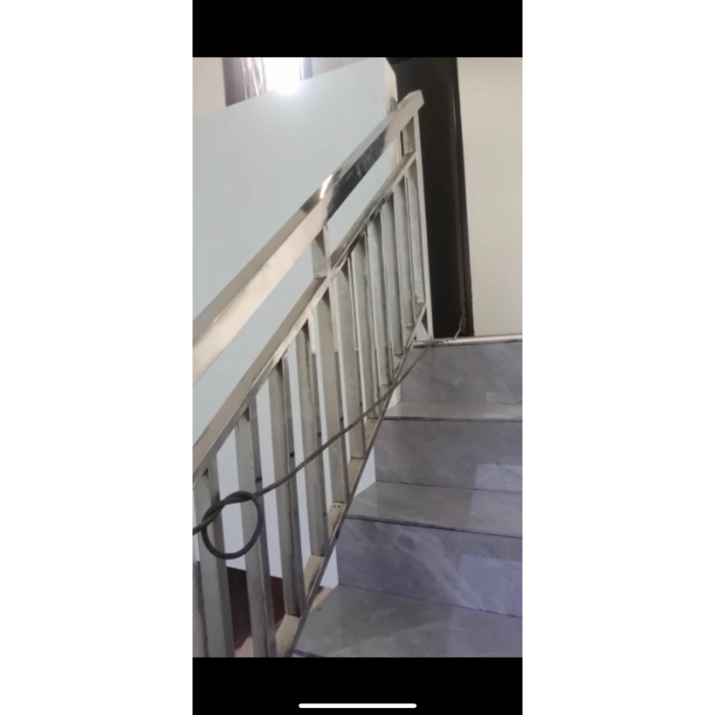 Railing Tangga Stainless Steel / Stenlis Steel 14.8 Meter