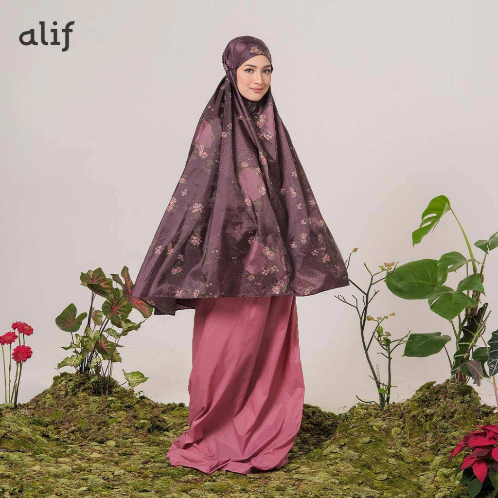 ALIF MUKENA MINI MOTIF PARASUT PREMIUM KOREA TRAVEL - LILY IN CHATEAU ROSE ( MKN-201 )