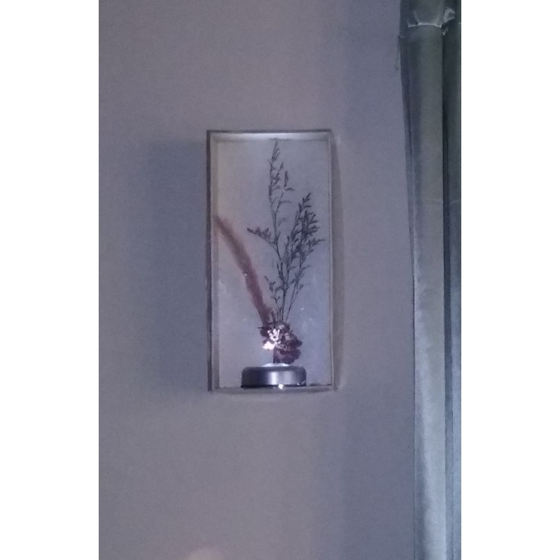 Hiasan/Ornamen dinding berlampu - Hiasan bunga kering