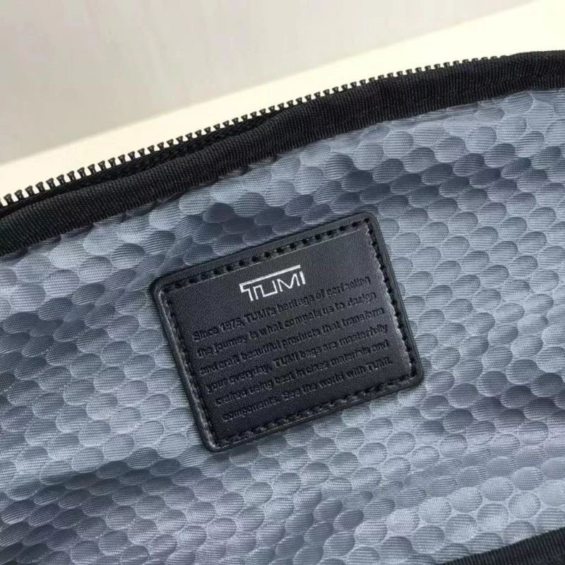 Tas Tumi Selempang Alpha Bravo Kelley  Hitam Black Slempang Bahu Crossbody