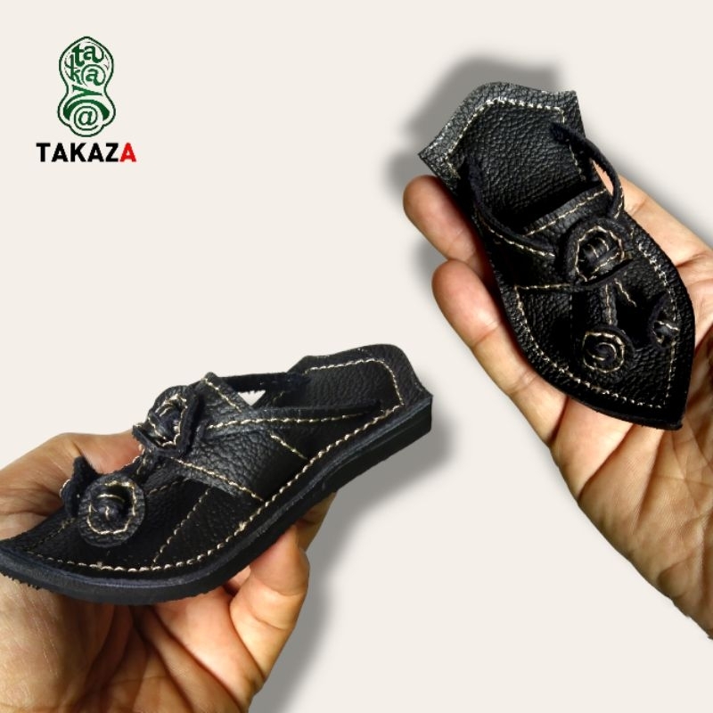 Hiasan/ Gantungan Terompah Replika Sandal Nabi Bahan Kulit