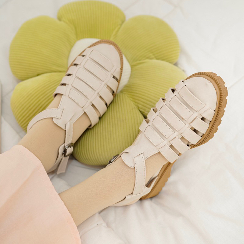 CELLINE DOCMART - Sepatu wanita/ sandals wanita