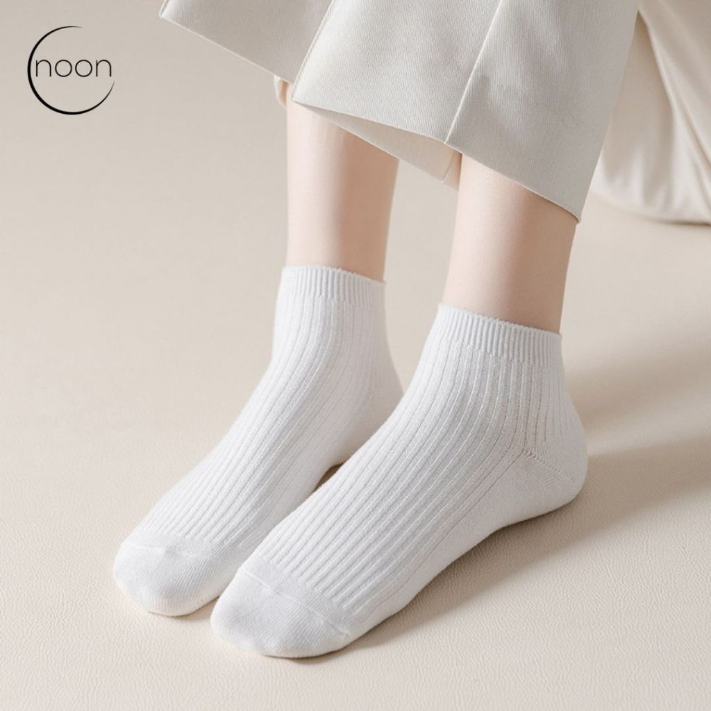 NOON ( to autumn / 가을 )  Kaos Kaki Pendek Wanita Korea Tebal Warna Kulit Semata Anti Slip Korean Style Polos Ankle Socks Sneakers Ballet SMA Yoga Miniso Pound Kerja Muslimah Sekolah Korea Olahraga Perempuan Motif Lucu Imut Import Grosir Lusinan Murah