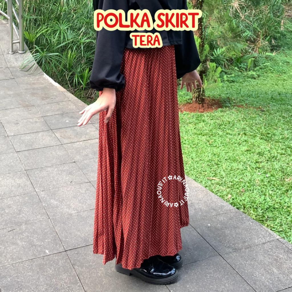 MOTIF PLEATED SKIRT