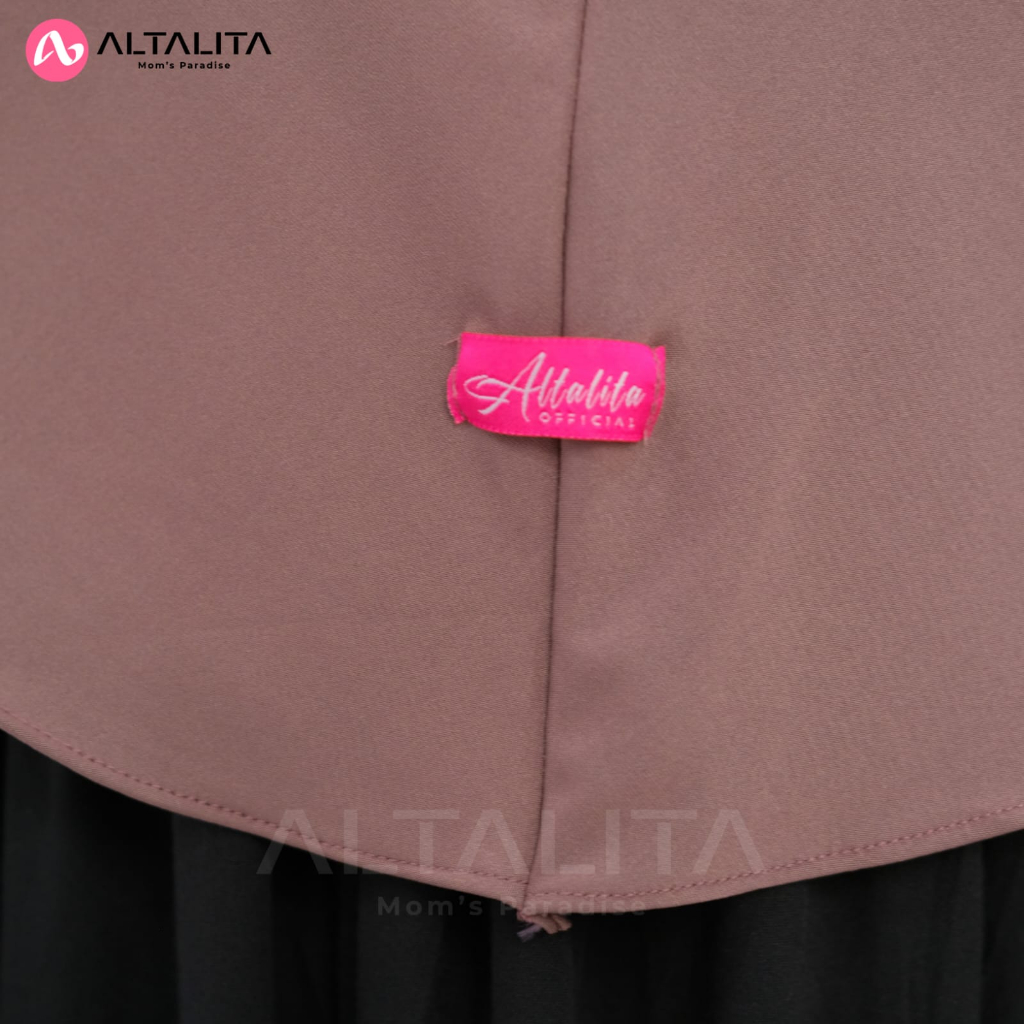 Altalita - Jilbab Bergo Instan Qanita Penguin Size L Hijab Sport Hamidah Menutup Dada Terbaru Kerudung Instan Jersey Premium Cocok Untuk Sekolah Olahraga Volly Futsal Senam dan Sehari-Hari