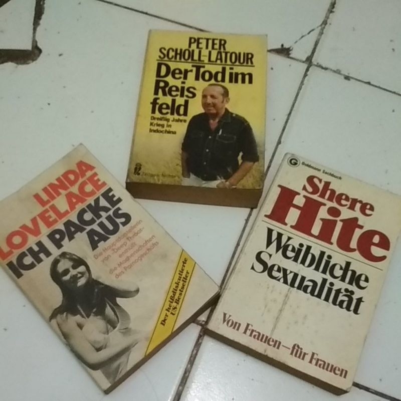 NOVEL CABUTAN LINDA LOVELACE ICH PACKE AUS dan PETER SCHOLL LATOUR REISFELD dan SHERE HITE WEUBLICHE