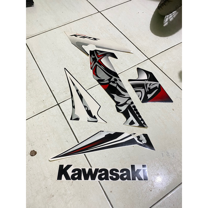 Striping stiker fairing kiri ninja rr se putih 2013
