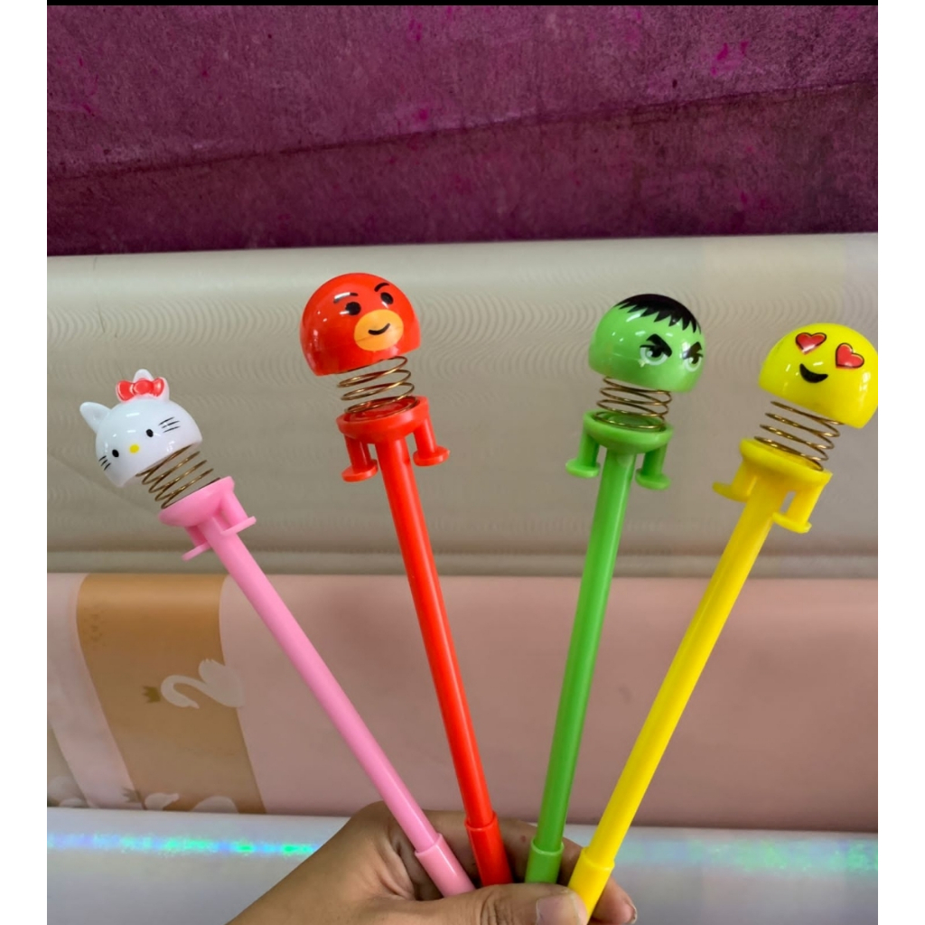 

ballpoint spiral joget per satuan doraemon kitty kpop atau smile emoticon isi gel obral